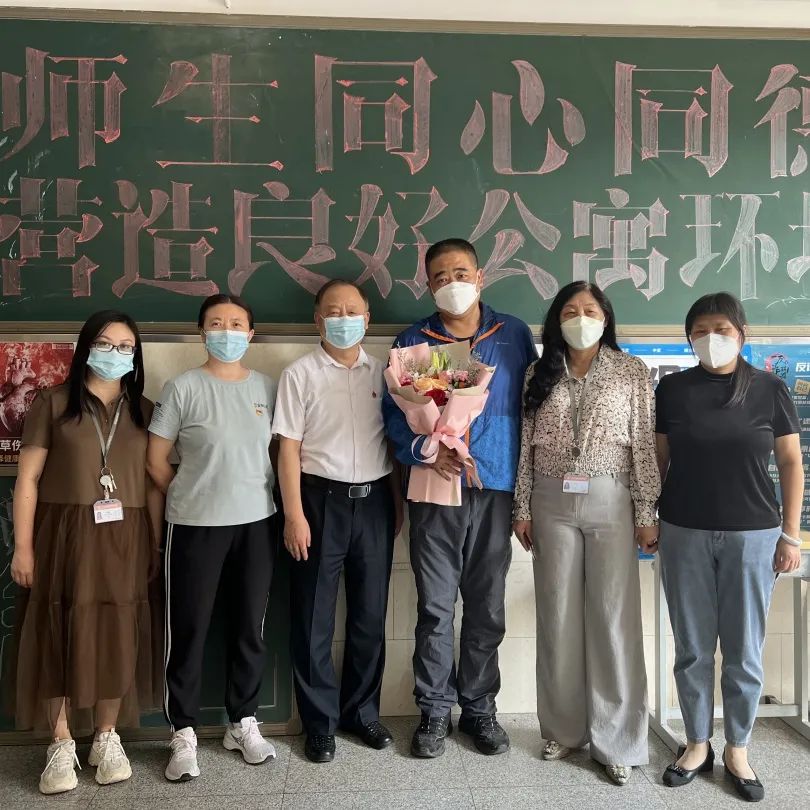 三十年！春晖四方，感恩有你~