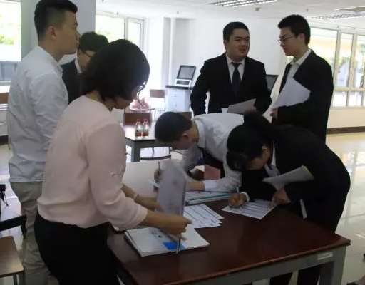 就业 | 招聘现场，听听他们怎么说...